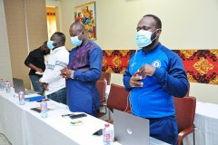 imgi_203_thumbs_OLEA-M_G-2022-202