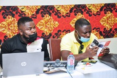 imgi_231_thumbs_OLEA-M_G-2022-230