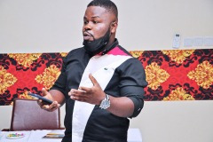 imgi_327_thumbs_OLEA-M_G-2022-326